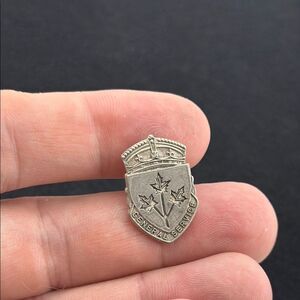 WW2 Canada General Service Pin Sterling
